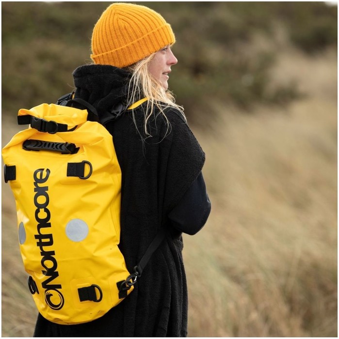 2024 Northcore Dry Bag 20L Backpack - Yellow